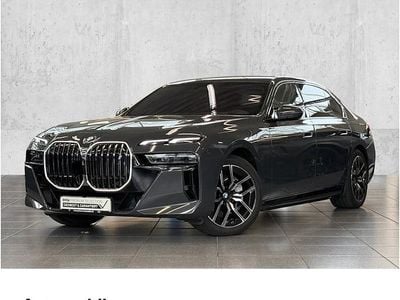 Gebraucht BMW i7 M Sport 400 kW (544 PS) 2024 Grau Limousine
