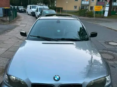Gebraucht BMW 320 150 PS (110 kW) 2003 Grau Kombi