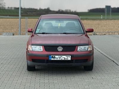 Usata VW Passat 102 CV (75 kW) 1998 Berlina