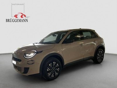 Nuova Fiat 600 110 CV (80 kW) 2026 Beige SUV