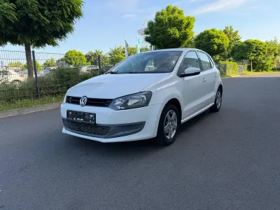 Gebraucht VW Polo Comfortline 69 PS (50 kW) 2010 Weiß Kleinwagen