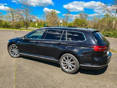 Gebraucht VW Passat Highline 190 PS (139 kW) 2015 Schwarz Kombi