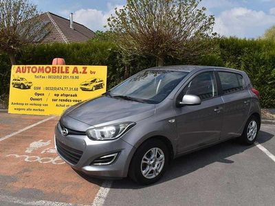 Gebraucht Hyundai i20 101 PS (74 kW) 2013 Grau Kleinwagen