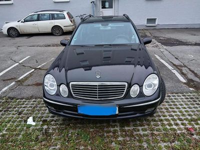 Mercedes E320