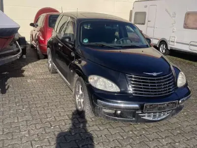 Second-hand Chrysler PT Cruiser Limited 121 CP (88 kW) 2002 Negru Break