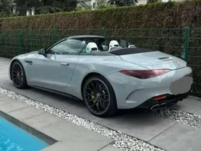 Gebraucht Mercedes SL63 AMG AMG 585 PS (430 kW) 2023 Grau Cabrio