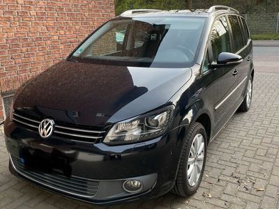 gebraucht VW Touran 1.6 TDI DSG Highline Highline