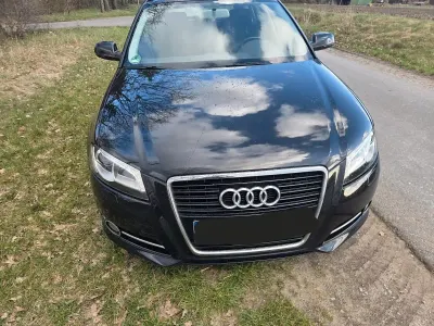 Gebraucht Audi A3 Sportback 140 PS (102 kW) 2012 Schwarz Kleinwagen