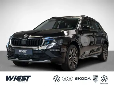 Neu Skoda Kamiq Tour 116 PS (85 kW) 2026 Schwarzmagic perleffekt SUV