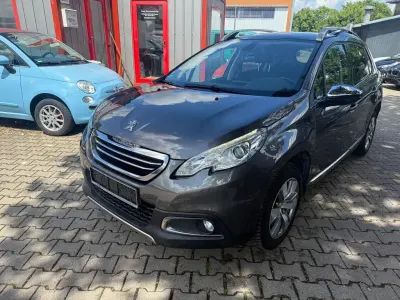 Gebraucht Peugeot 2008 Allure 120 PS (88 kW) 2015 Grau SUV
