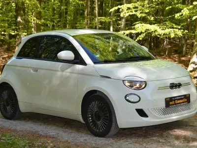 Second-hand Fiat 500e 86 kW (118 CP) 2022 Alb Hatchback