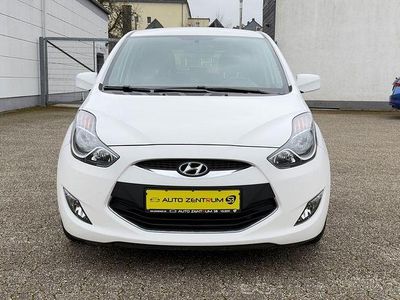 Gebraucht Hyundai ix20 Edition 90 PS (66 kW) 2014 Weiß Kleinwagen