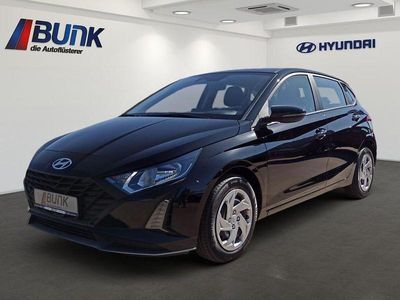 Phantom black Neu 2025 Hyundai i20 Select Limousine | 21.090 € (Teuer)