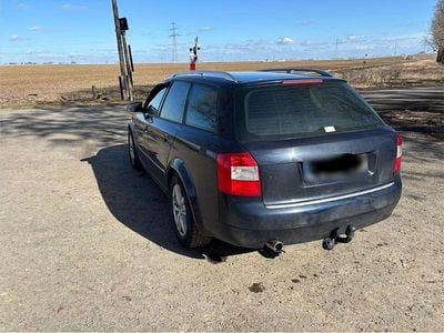 Second-hand Audi A4 131 CP (96 kW) 2004 Albastru Break