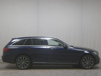 Second-hand Mercedes C220 Exclusive 194 CP (142 kW) 2021 Albastru Break