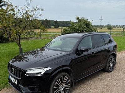 Second-hand Volvo XC90 R-Design 392 CP (288 kW) 2022 Negru SUV