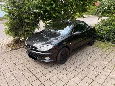 Gebraucht Peugeot 206 CC Filou 109 PS (80 kW) 2006 Schwarz Cabrio