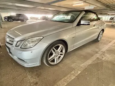 Gebraucht Mercedes E250 204 PS (150 kW) 2011 Silber Cabrio