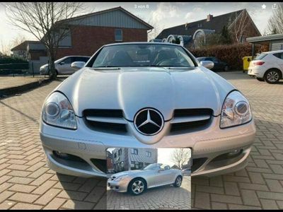 Second-hand Mercedes SLK200 163 CP (119 kW) 2006 Argintiu Cabrio