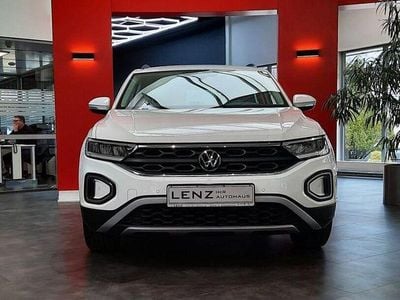 Second-hand VW T-Roc Life 150 CP (110 kW) 2022 Alb SUV