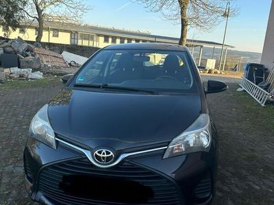 gebraucht Toyota Yaris 1,0-l-Dual-VVT-i -