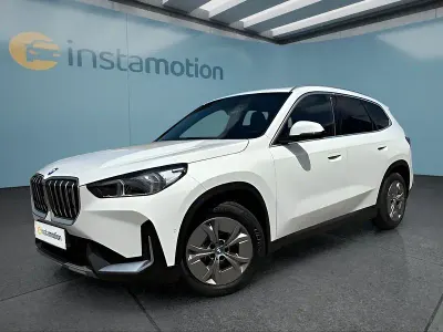 Gebraucht BMW iX1 230 kW (313 PS) 2022 Weiß SUV