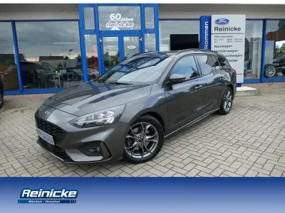 Usata Ford Focus ST-Line 182 CV (133 kW) 2019 Grigio Berlina
