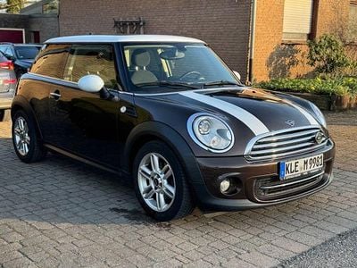 Gebraucht Mini Cooper 122 PS (89 kW) 2011 Braun Kleinwagen