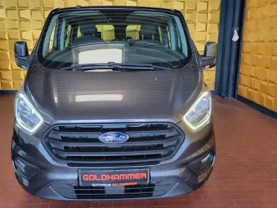 Gebraucht Ford Transit Custom 131 PS (96 kW) 2019 Grau Van / Kleinbus