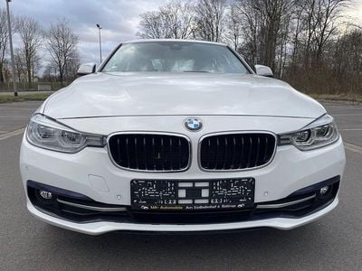 Gebraucht BMW 320 Sport Line 190 PS (139 kW) 2018 Weiß Limousine