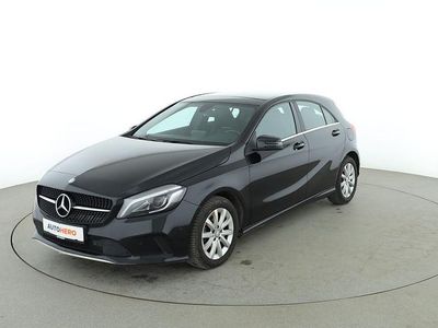 Gebraucht Mercedes A180 Style 109 PS (80 kW) 2015 Schwarz Limousine