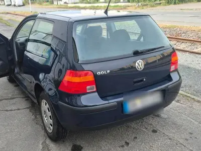 Gebraucht VW Golf IV 75 PS (55 kW) 1999 Blau Kleinwagen