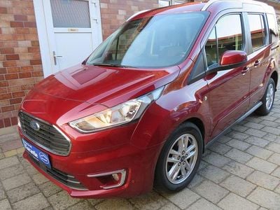 Usata Ford Tourneo Connect Titanium 101 CV (74 kW) 2018 Rosso Monovolume