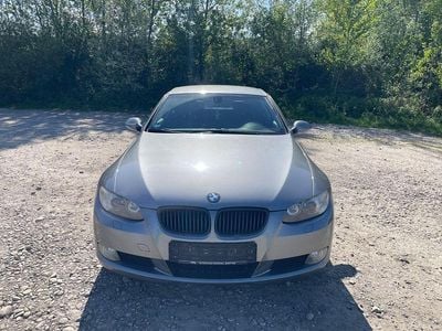 Usata BMW 330 231 CV (169 kW) 2009 Grigio Coupé