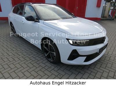 Neu Opel Astra 131 PS (96 kW) 2025 Weiß Kombi
