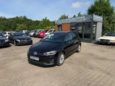 Gebraucht VW Golf VII LOUNGE 110 PS (80 kW) 2015 Schwarz Limousine