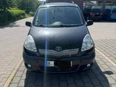 Gebraucht Toyota Yaris 105 PS (77 kW) 2005 Schwarz Kombi