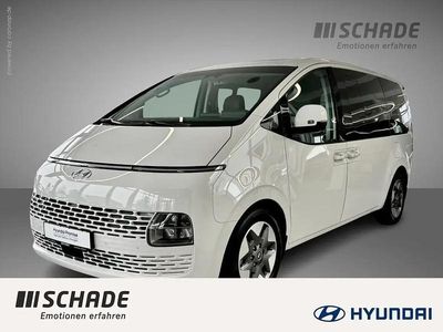 Creamy white uni Gebraucht 2024 Hyundai Staria Prime Van / Kleinbus | 47.950 € (Teuer)