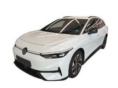 Usata VW ID.7 Pro 210 kW (286 CV) 2025 Bianco Station wagon