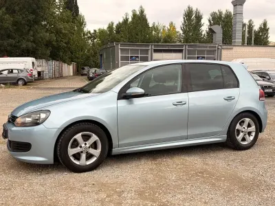 Gebraucht VW Golf VI 105 PS (77 kW) 2010 Blau Limousine