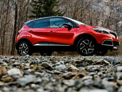 Occasion Renault Captur 90 ch (66 kW) 2014 Rouge SUV