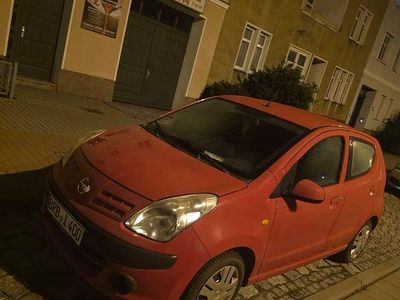 Nissan Pixo