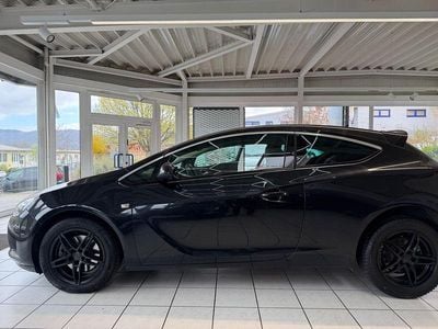 Gebraucht Opel Astra GTC Edition 165 PS (121 kW) 2012 Schwarz Limousine