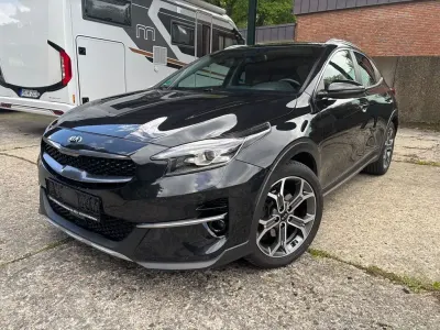 Gebraucht Kia XCeed Spirit 140 PS (102 kW) 2020 Schwarz SUV