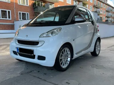 Gebraucht Smart ForTwo Coupé 71 PS (52 kW) 2010 Weiß Coupé