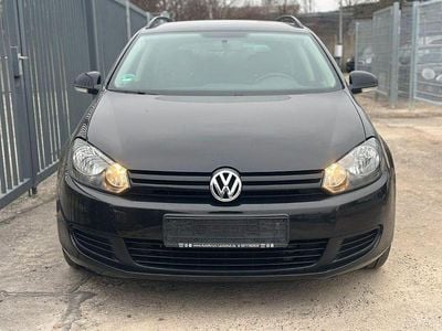 Second-hand VW Golf VII Trendline 105 CP (77 kW) 2013 Negru Break