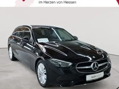 Gebraucht Mercedes C200 163 PS (119 kW) 2023 Schwarz Limousine