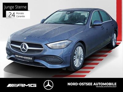 Gebraucht Mercedes C220 Avantgarde 200 PS (147 kW) 2023 Metalliclack sodalithblau Limousine