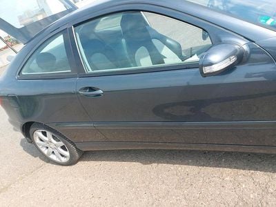 Usata Mercedes C220 170 CV (125 kW) 2008 Blu Coupé