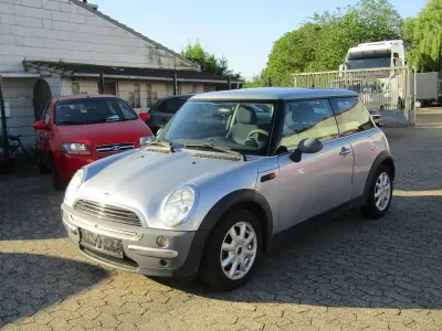 Gebraucht Mini ONE 90 PS (66 kW) 2002 Pure silver metallic Kleinwagen
